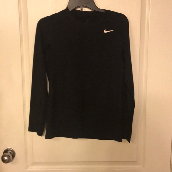 Nike Tops - Long sleeve Nike shirt